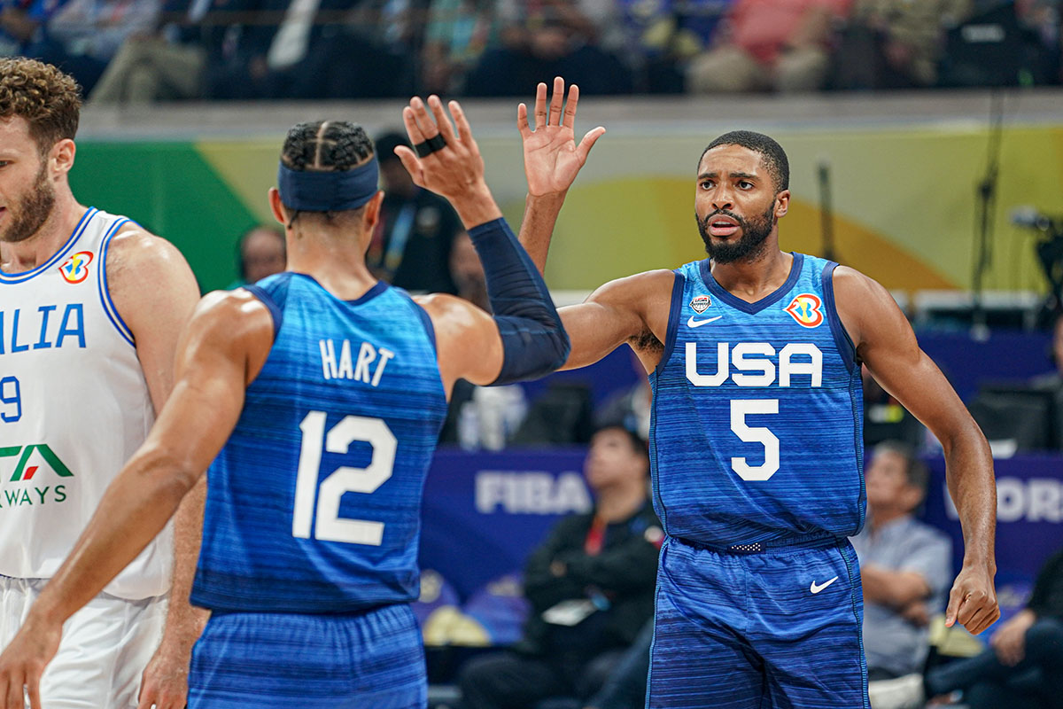 Austin Reaves's highlight dunk helps USA into Basketball World Cup  semi-finals, USA basketball team
